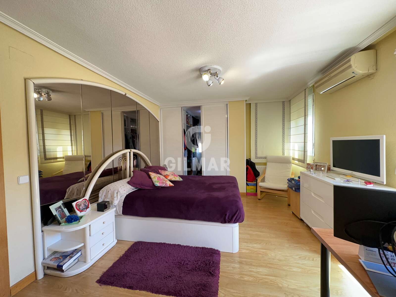Property slider Gilmar