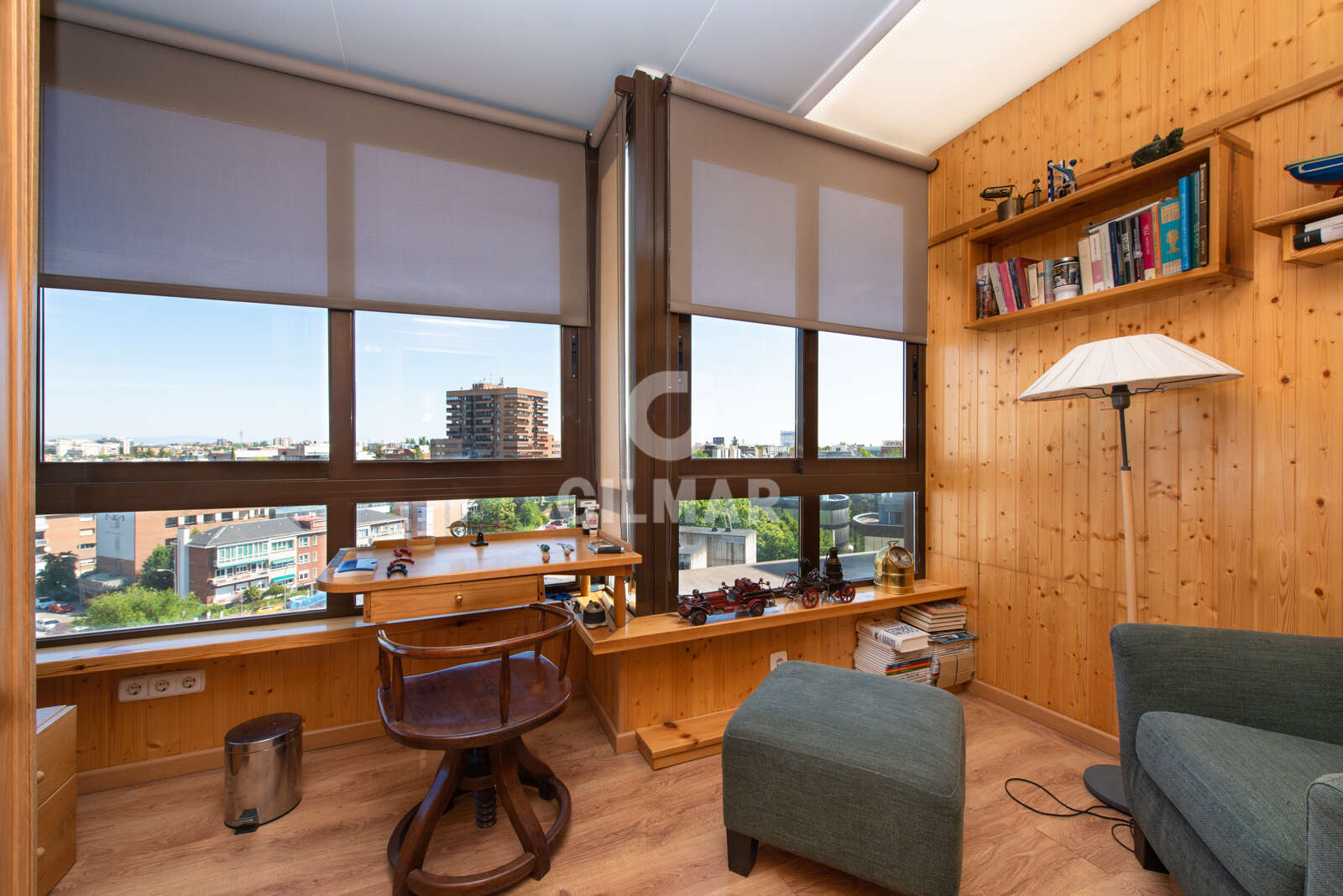 Property slider Gilmar