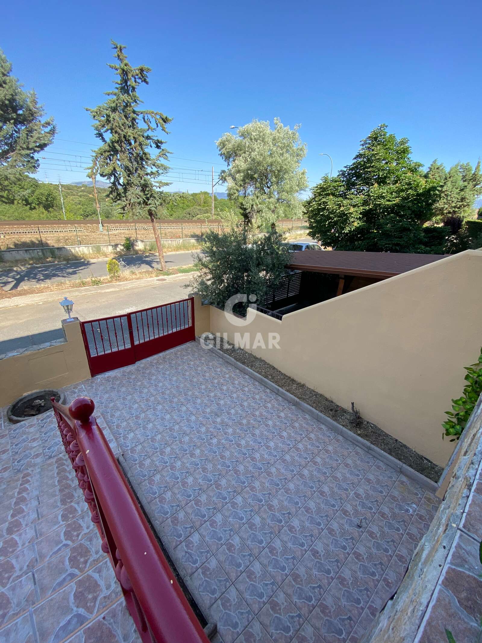 Property slider Gilmar