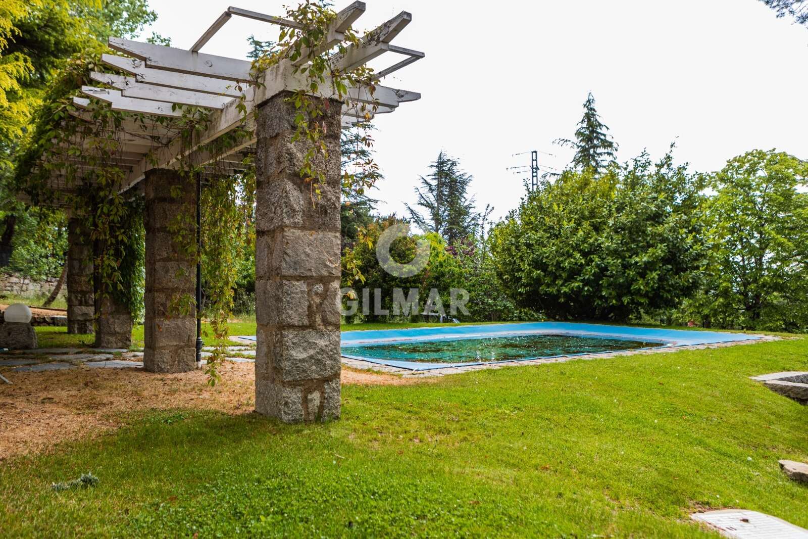 Property slider Gilmar