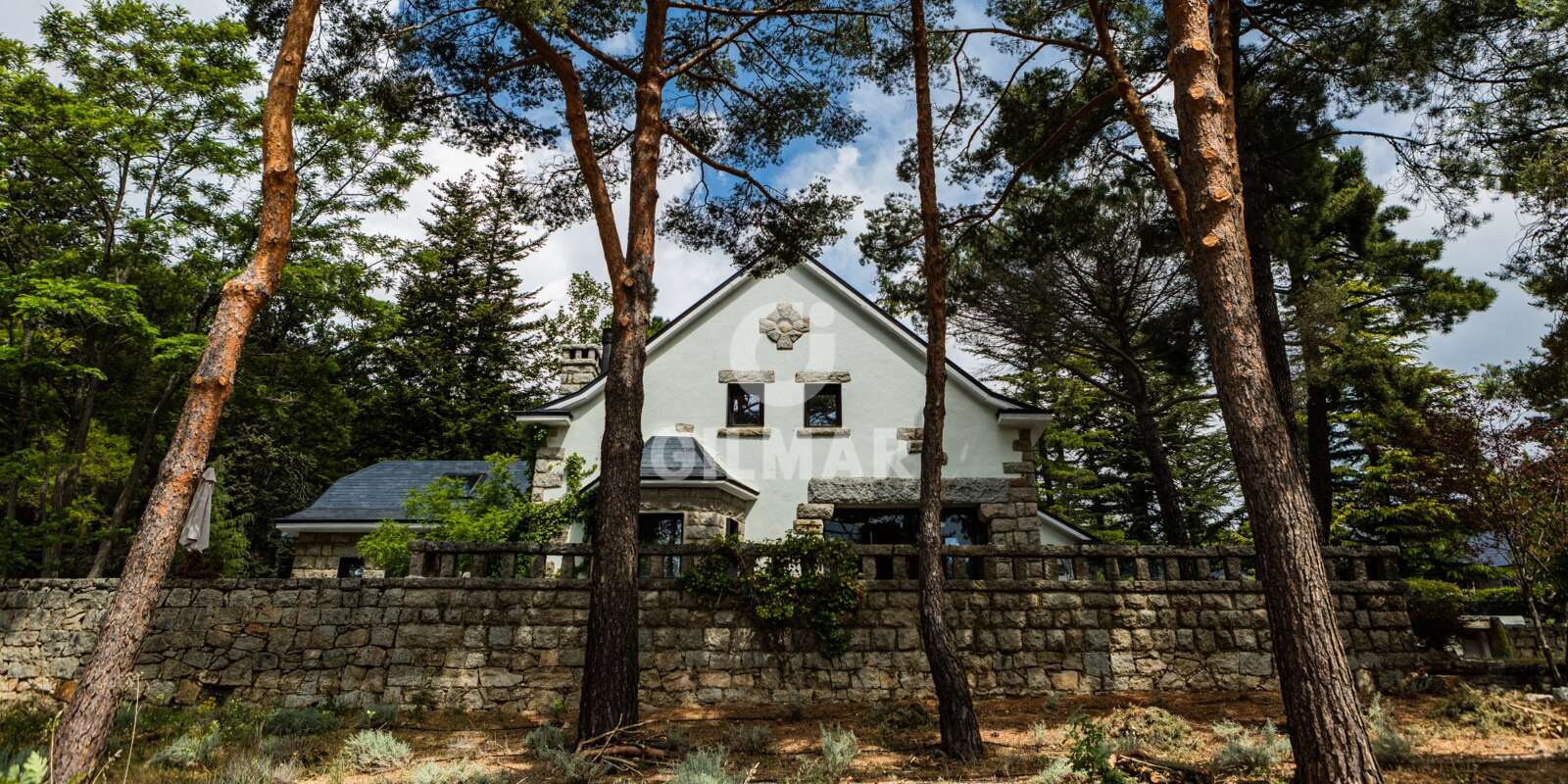 Property slider Gilmar