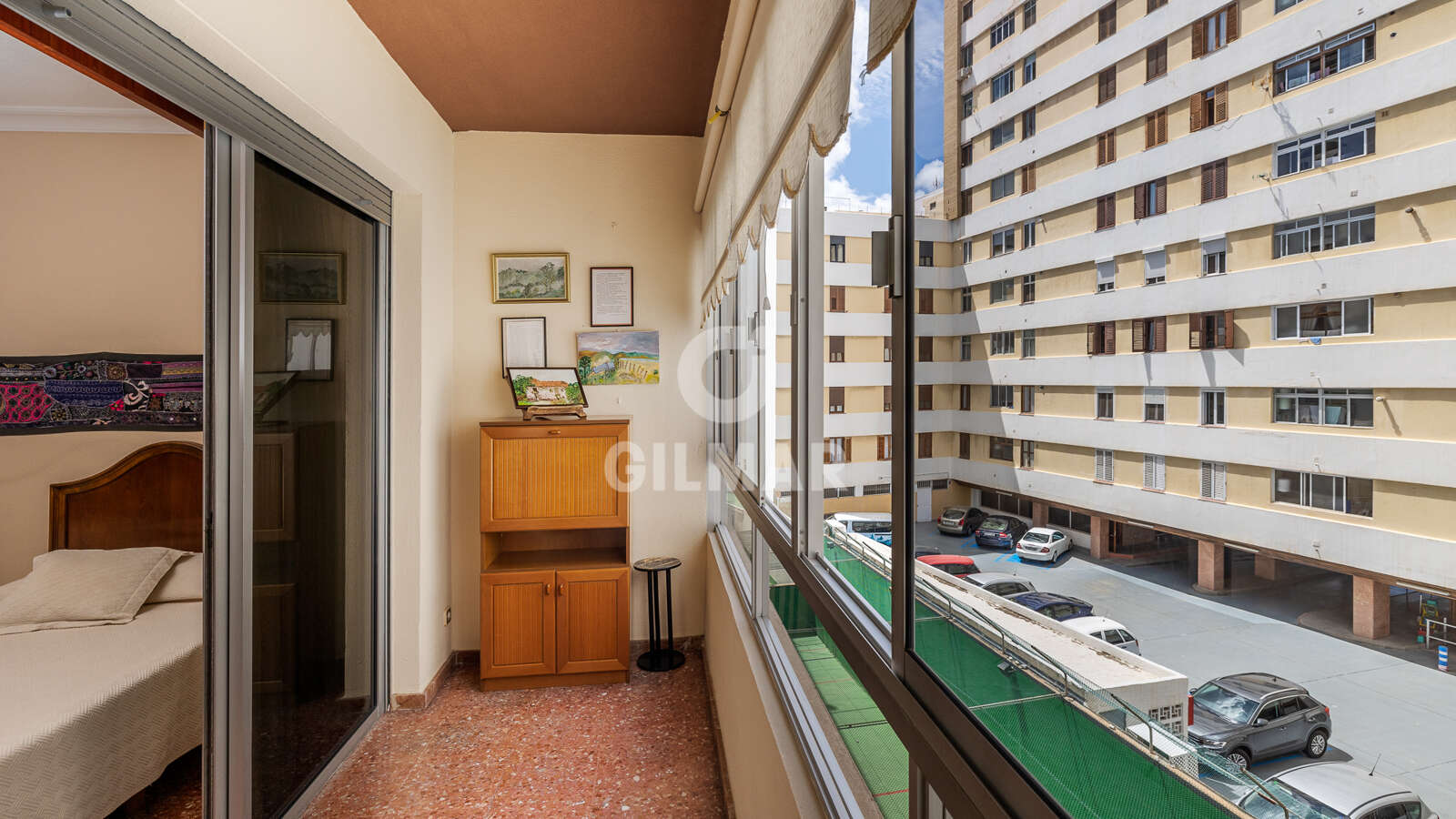 Property slider Gilmar