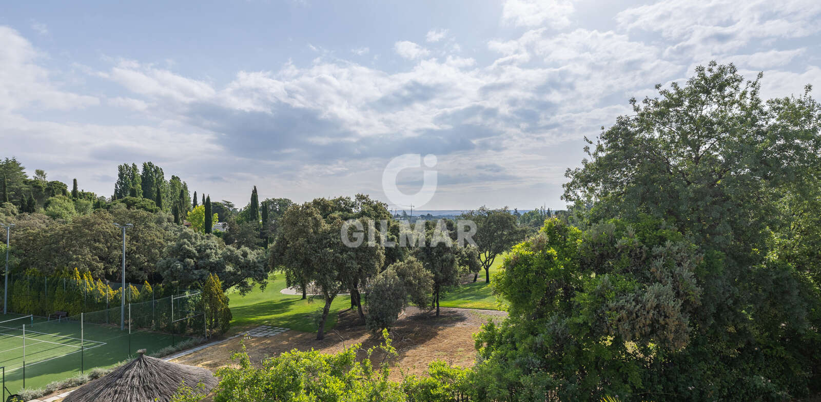 Property slider Gilmar