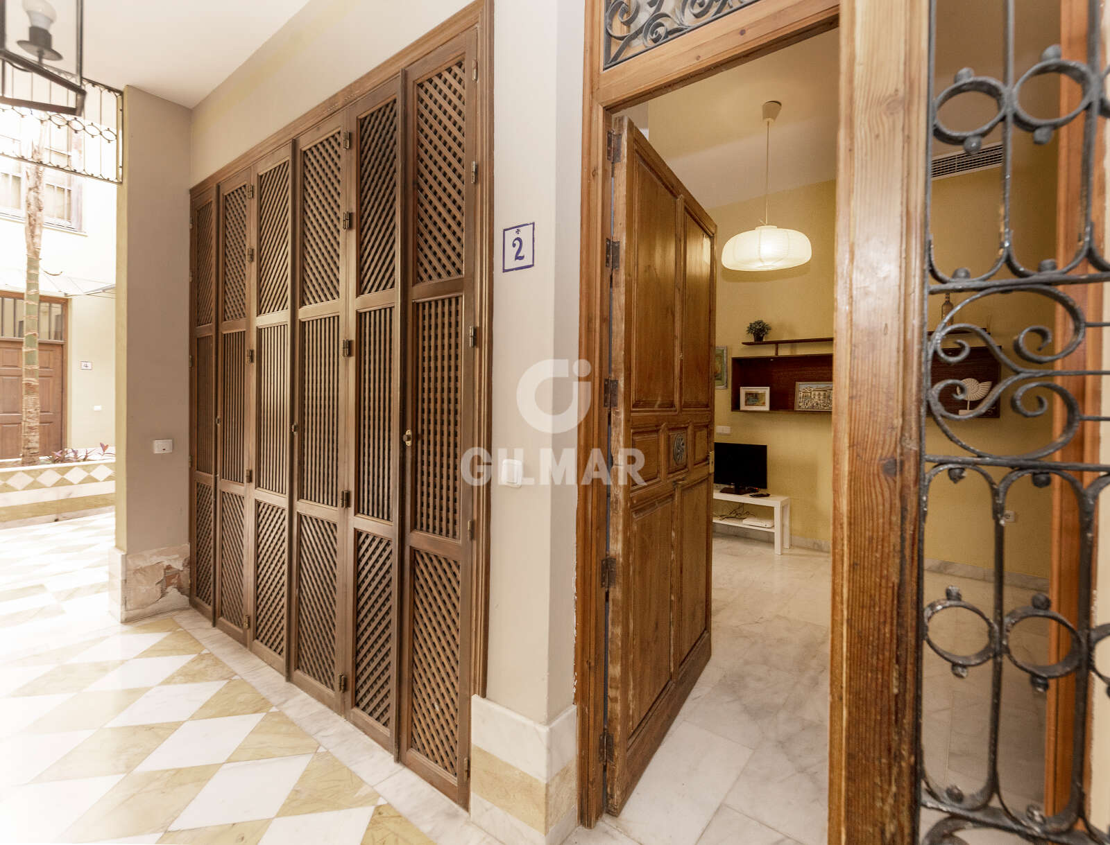 Property slider Gilmar