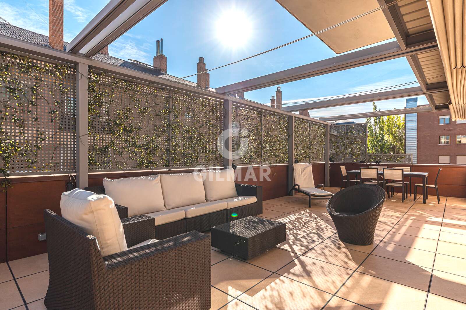 Property slider Gilmar