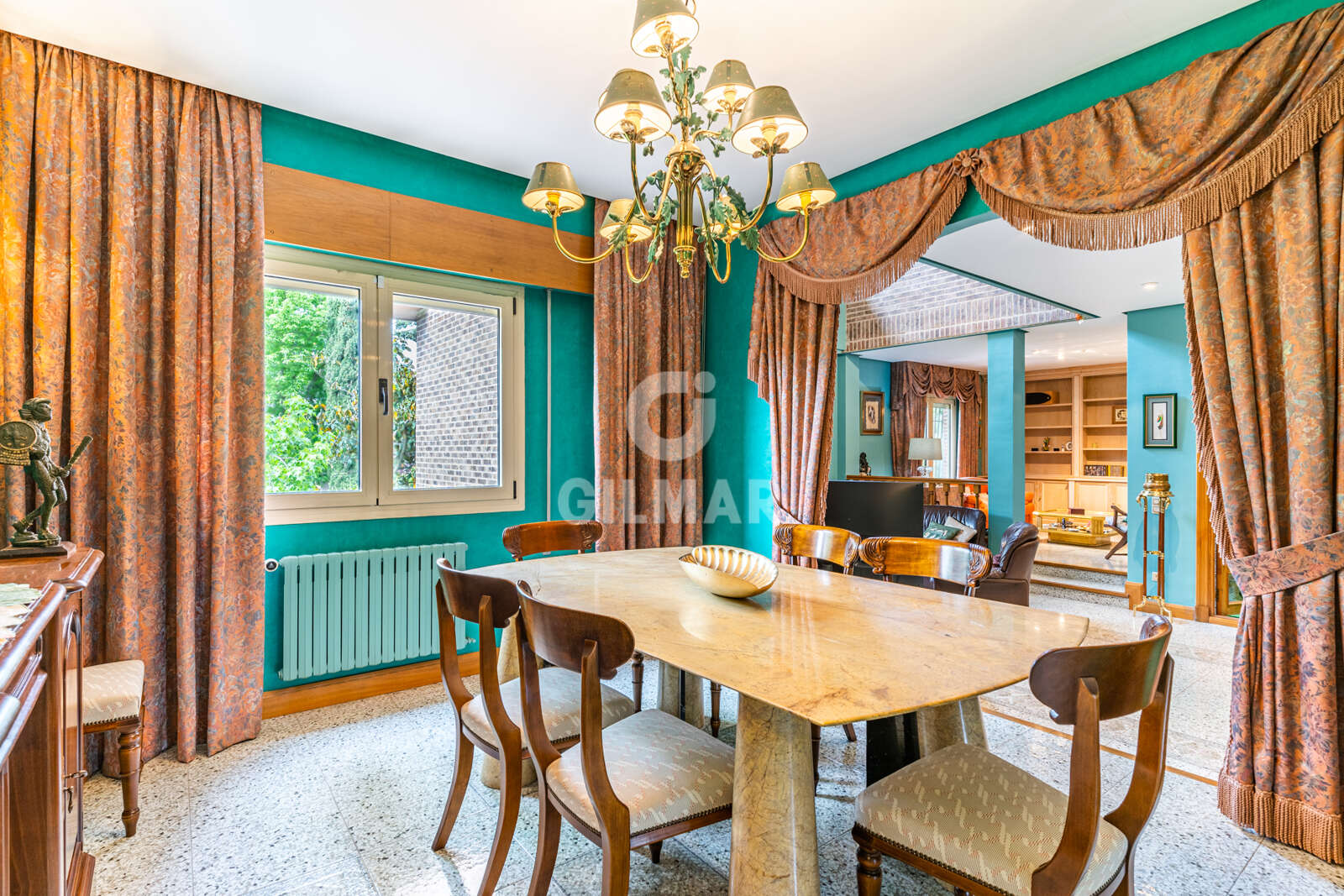 Property slider Gilmar