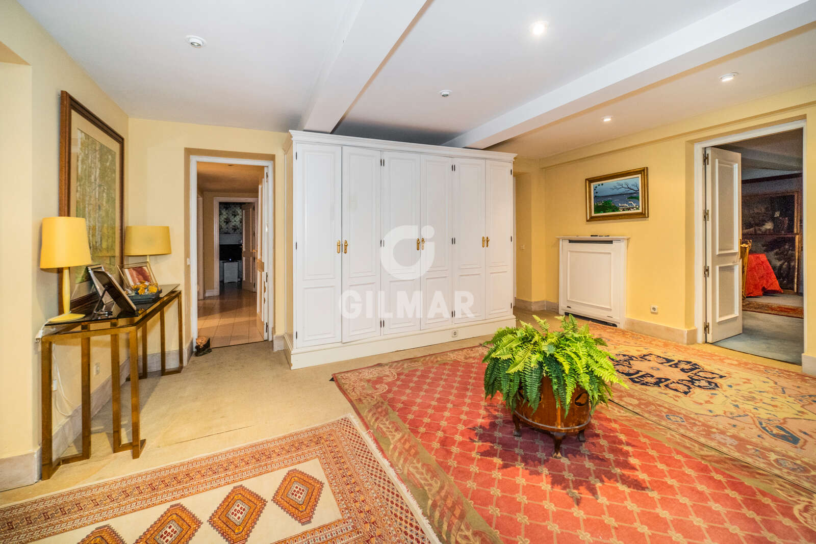 Property slider Gilmar