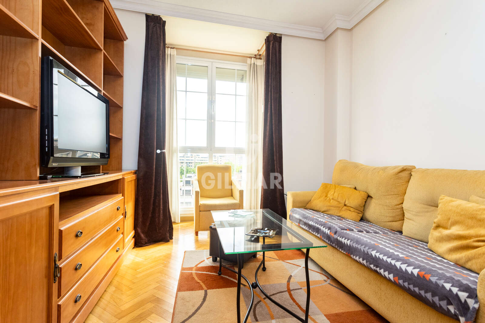 Property slider Gilmar