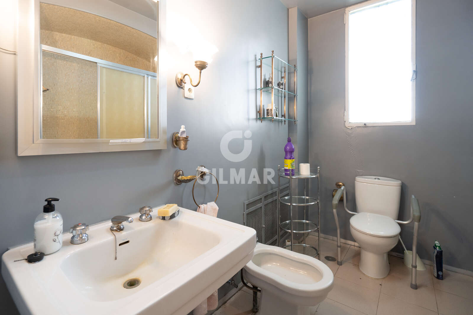 Property slider Gilmar