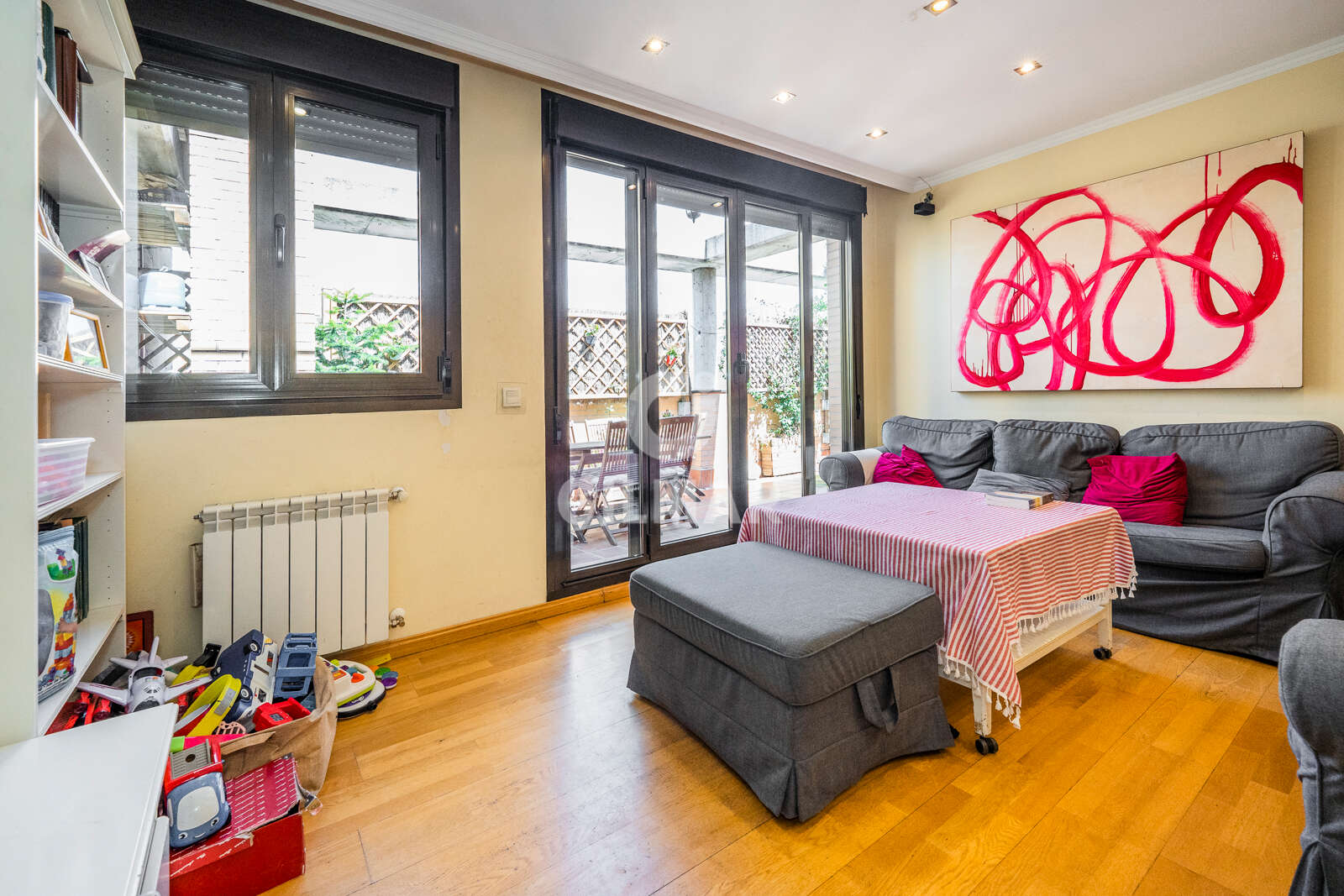 Property slider Gilmar