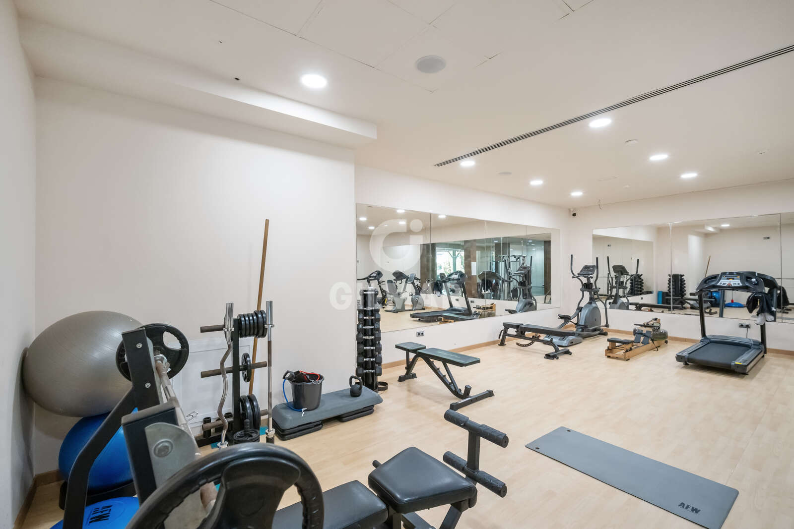 Property slider Gilmar