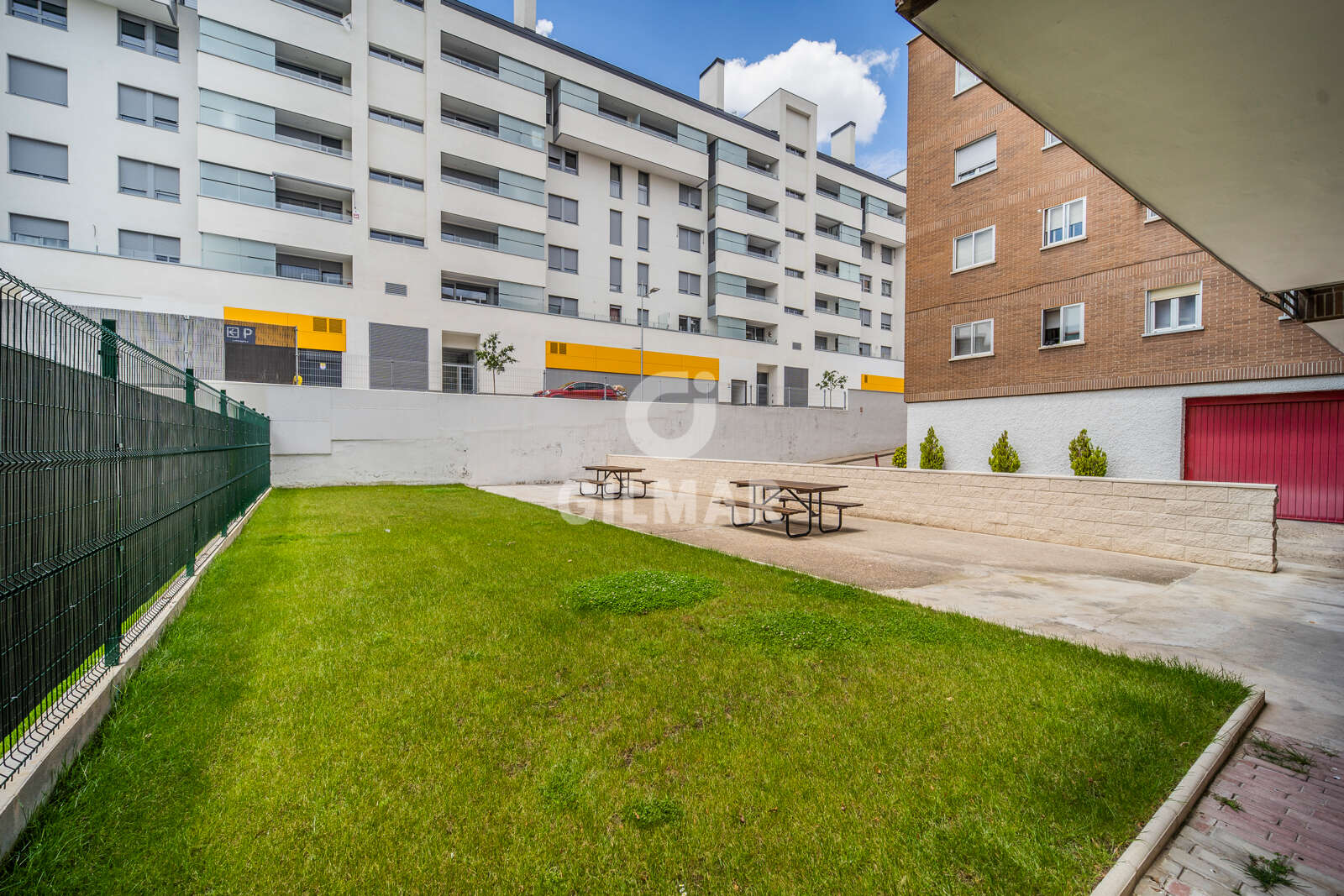 Property slider Gilmar