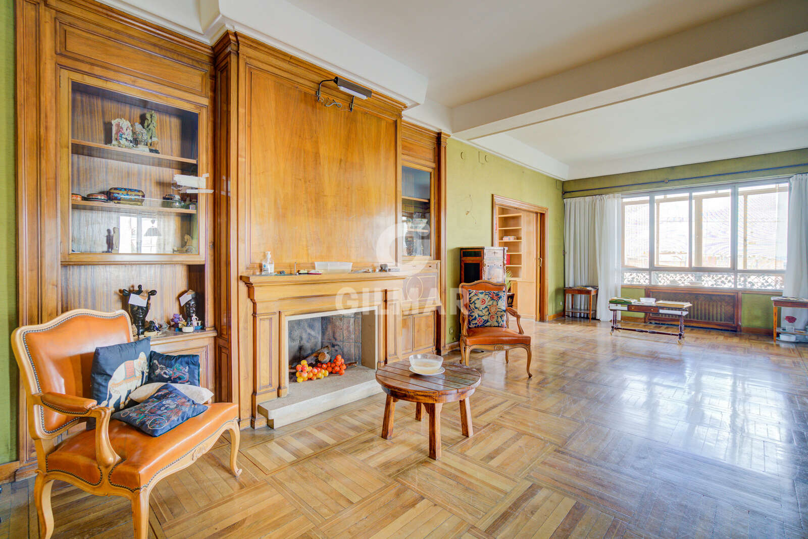 Property slider Gilmar