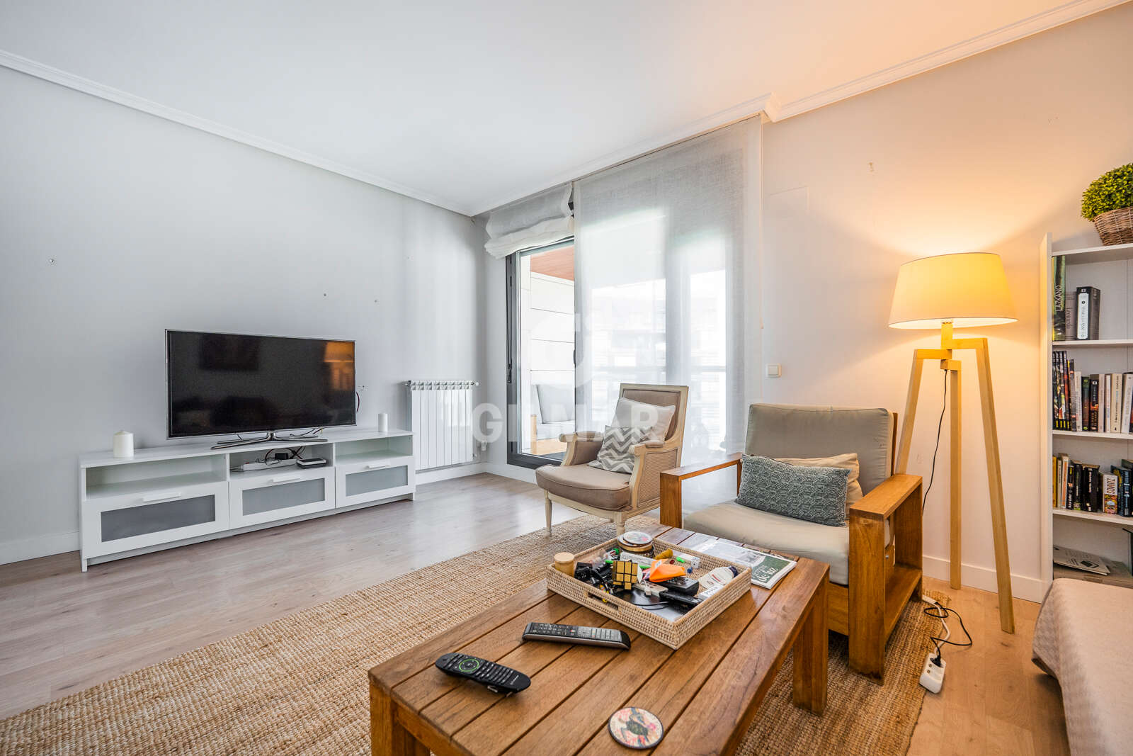 Property slider Gilmar
