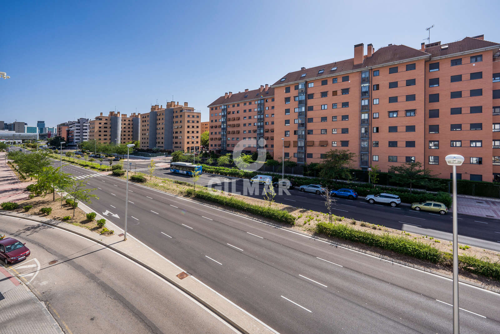Property slider Gilmar