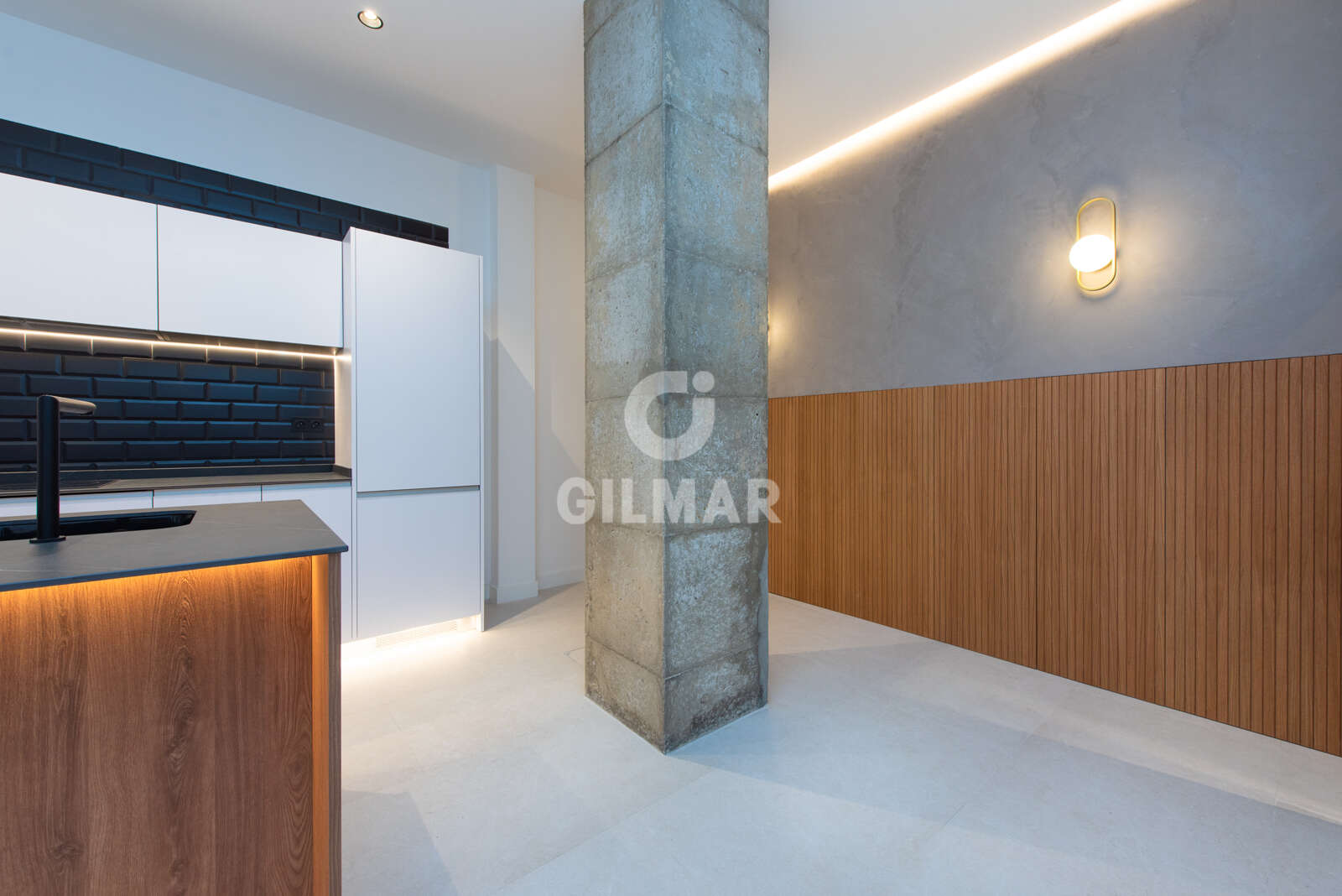 Property slider Gilmar