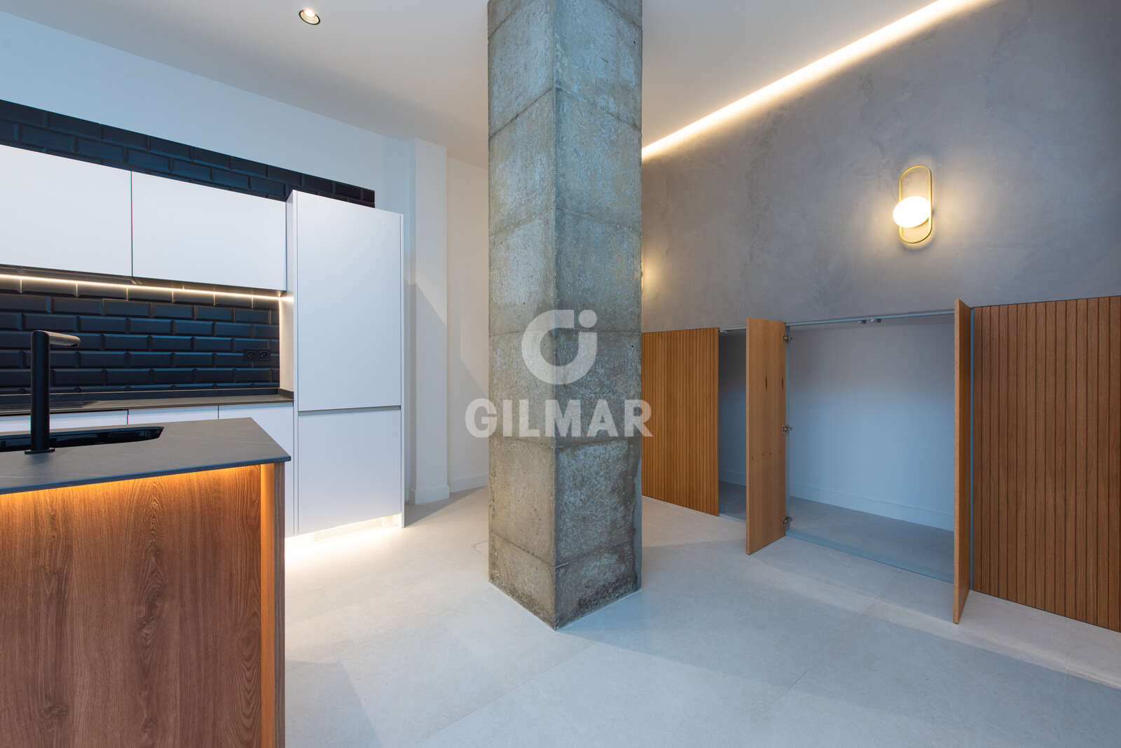 Property slider Gilmar