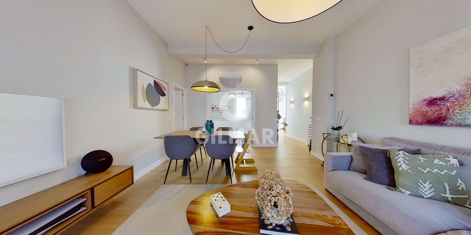Property slider Gilmar