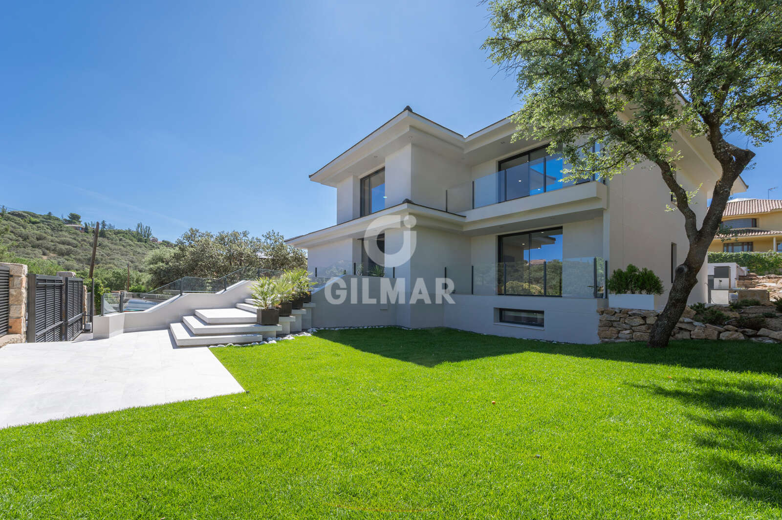 Property slider Gilmar