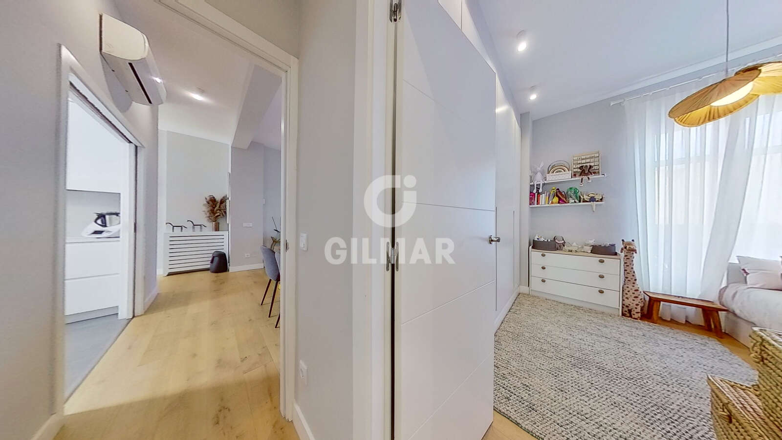Property slider Gilmar