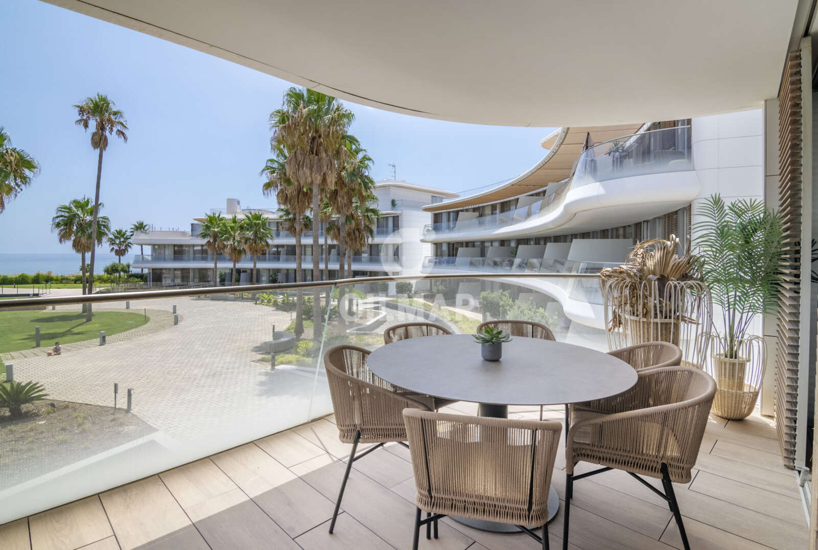 Property slider Gilmar