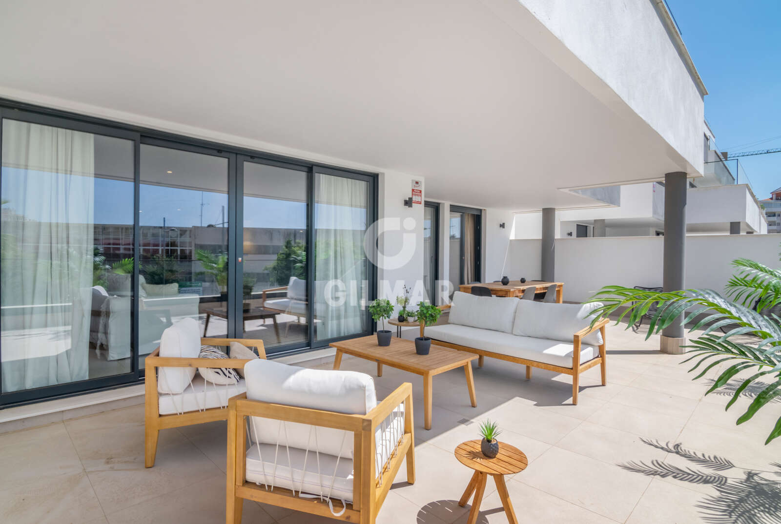 Property slider Gilmar