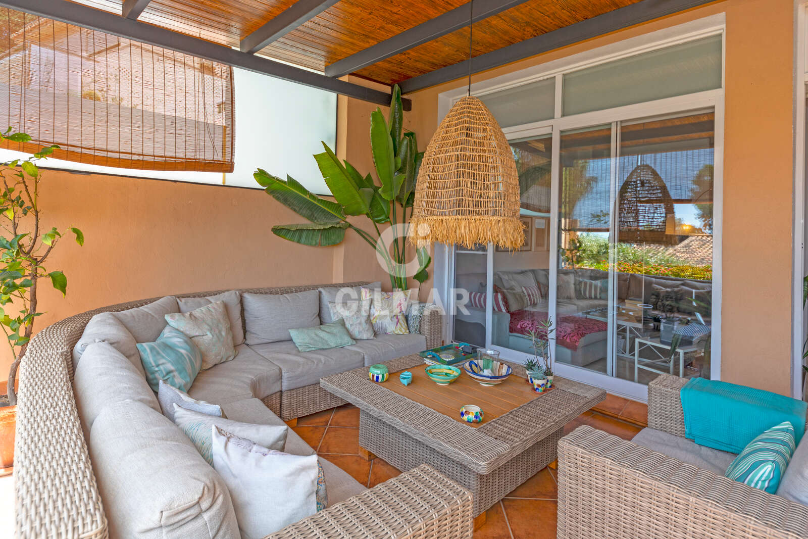 Property slider Gilmar