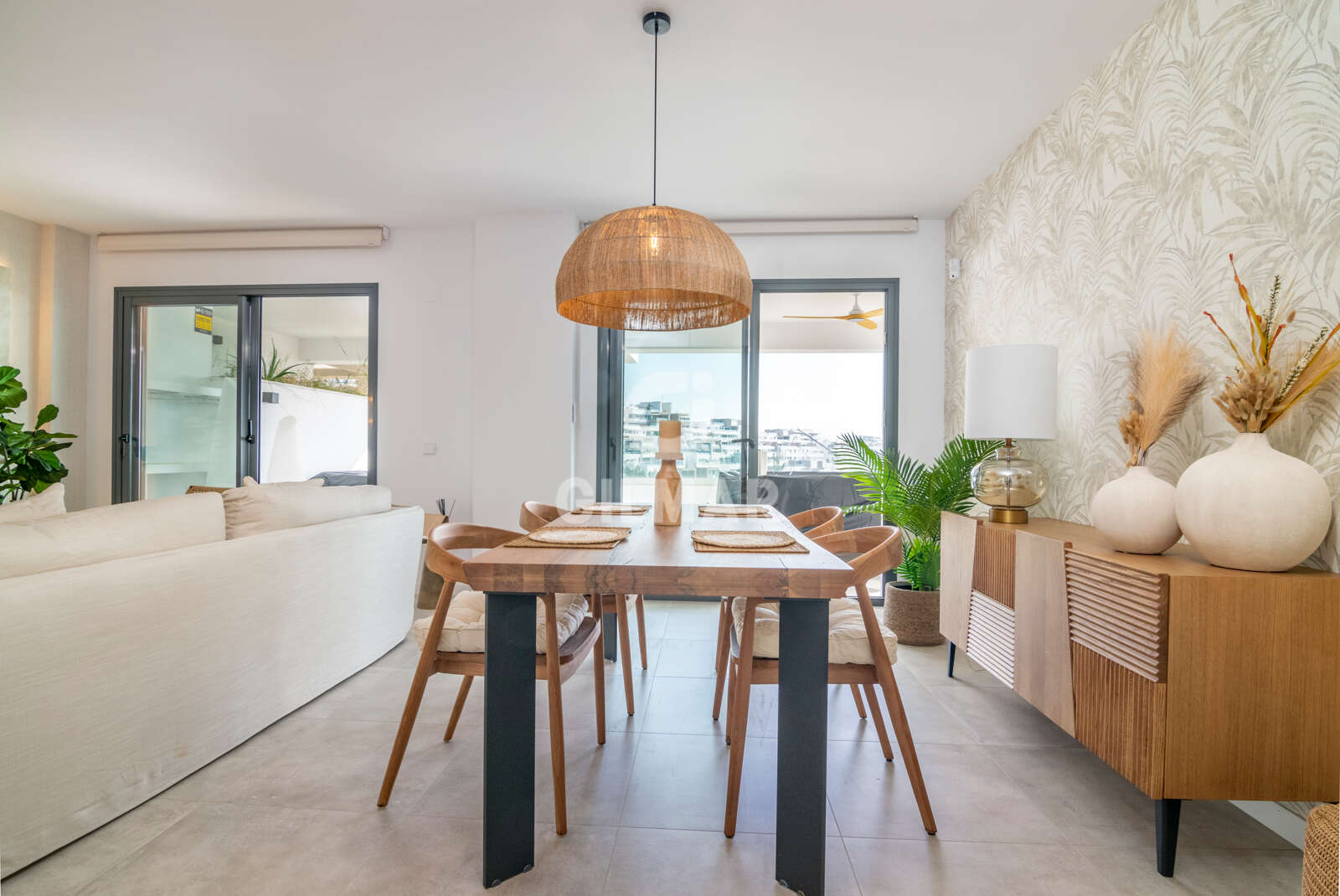 Property slider Gilmar