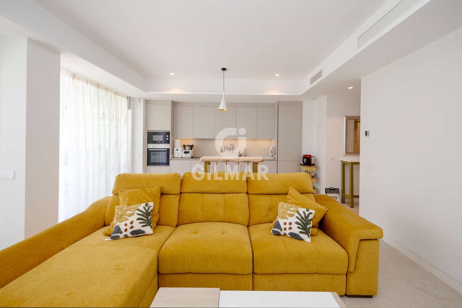 Property slider Gilmar