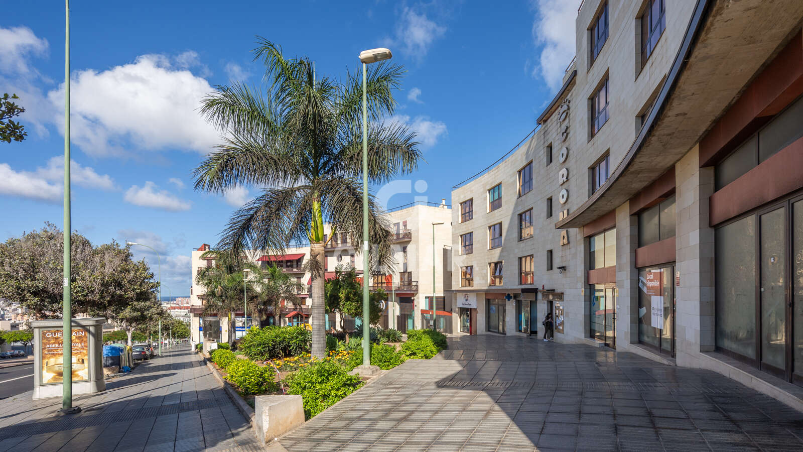 Property slider Gilmar