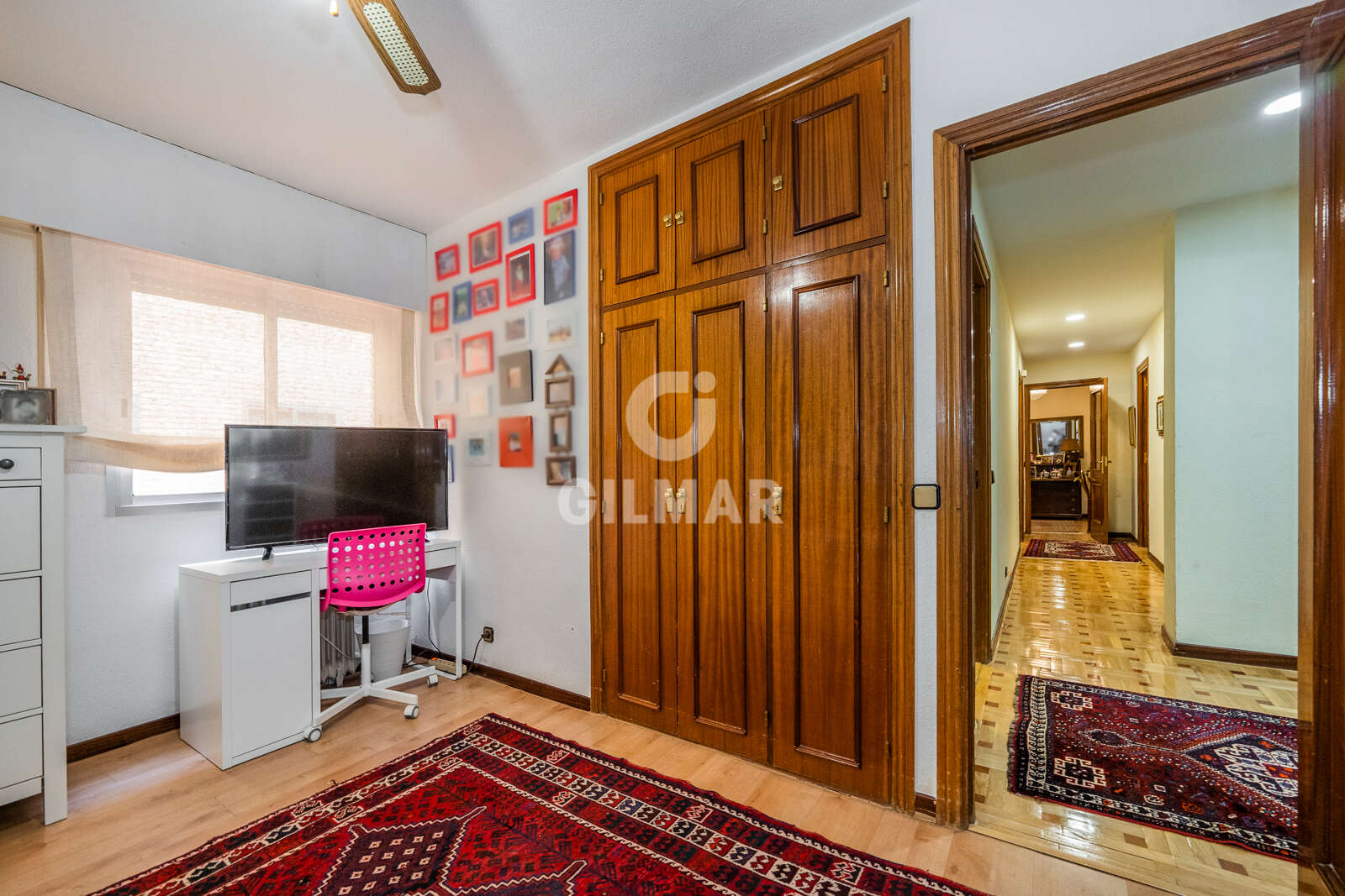 Property slider Gilmar