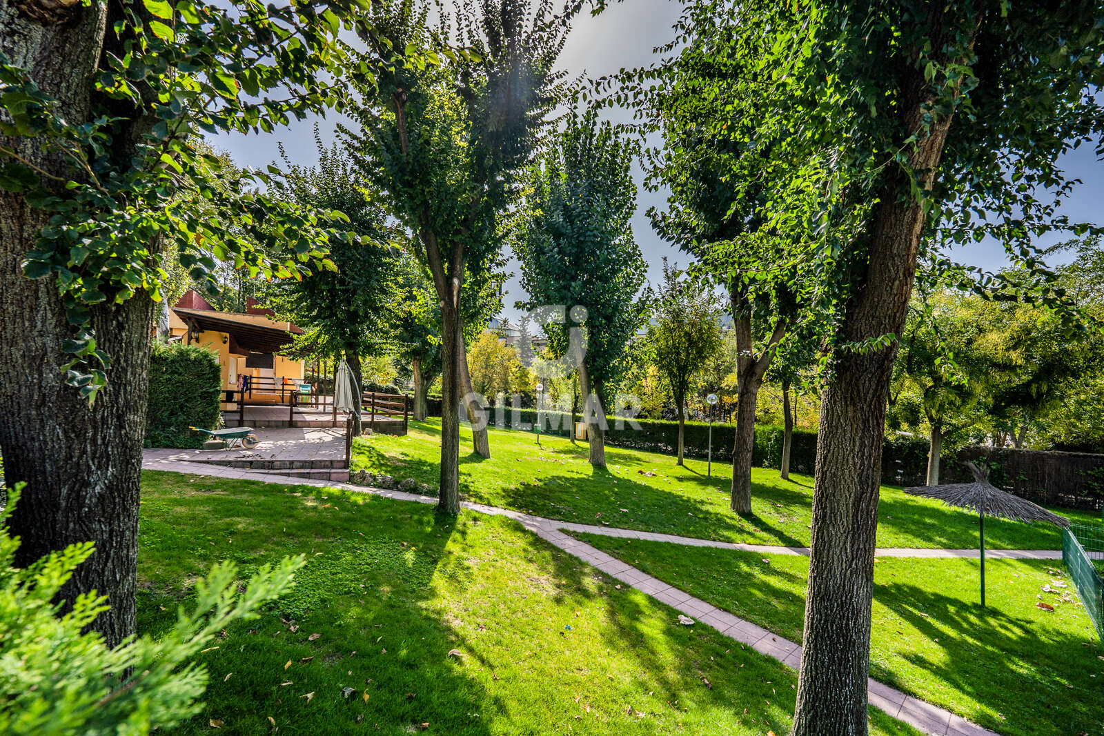 Property slider Gilmar