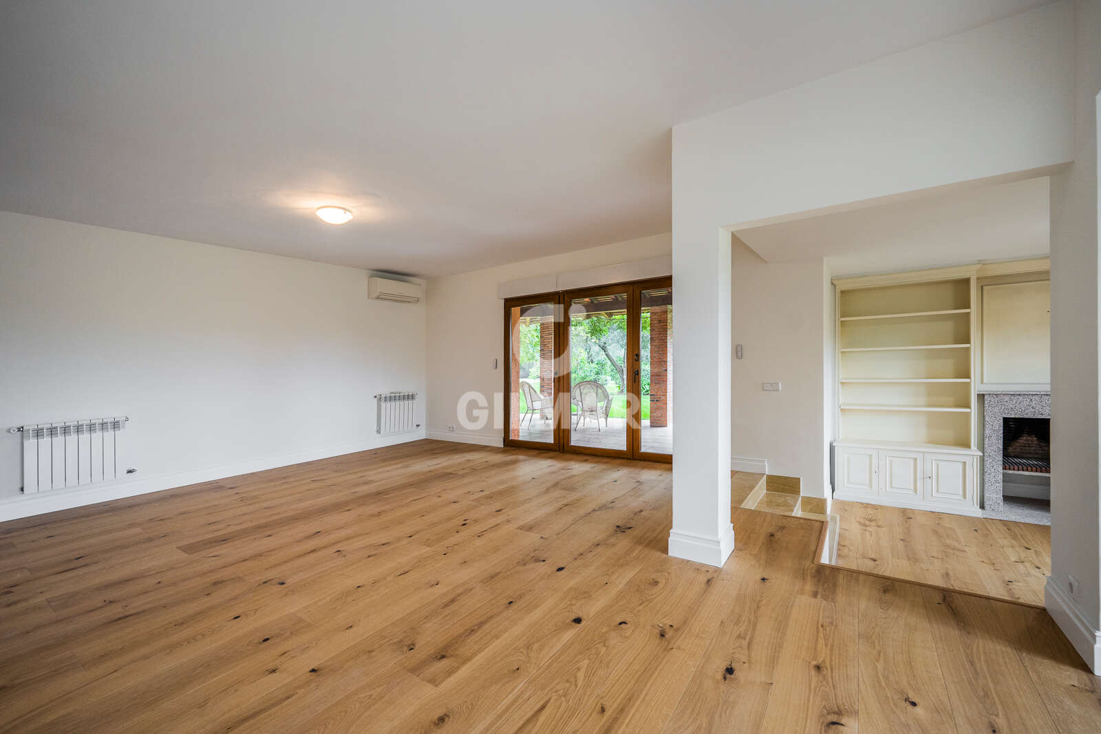 Property slider Gilmar