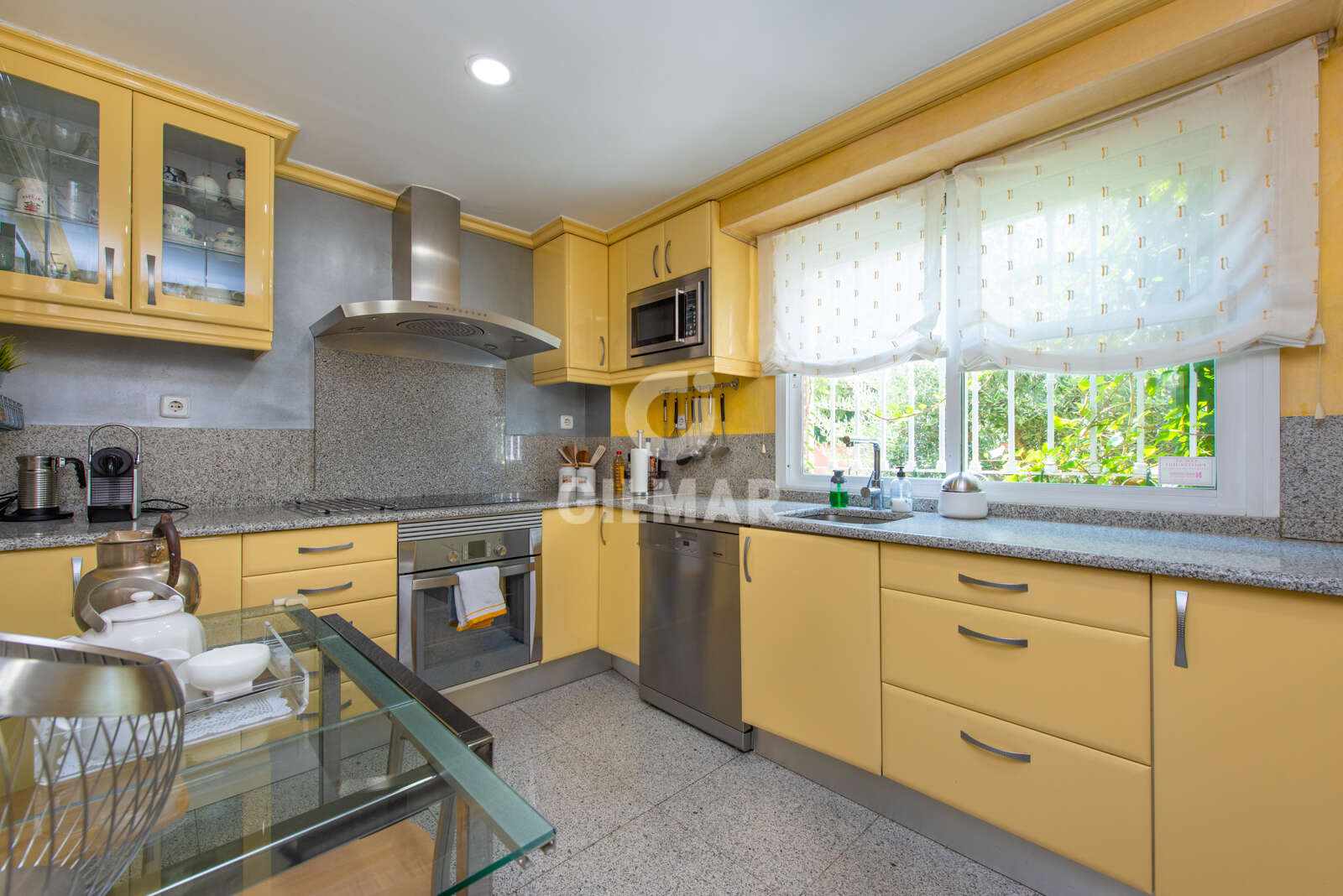 Property slider Gilmar