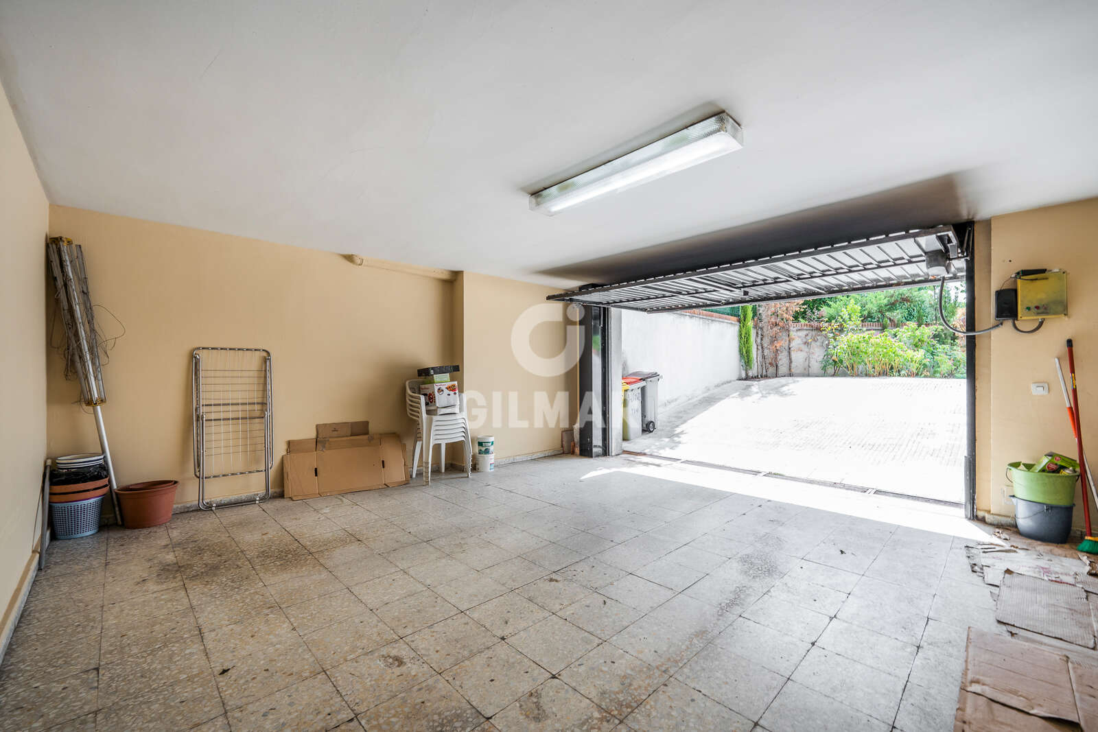 Property slider Gilmar