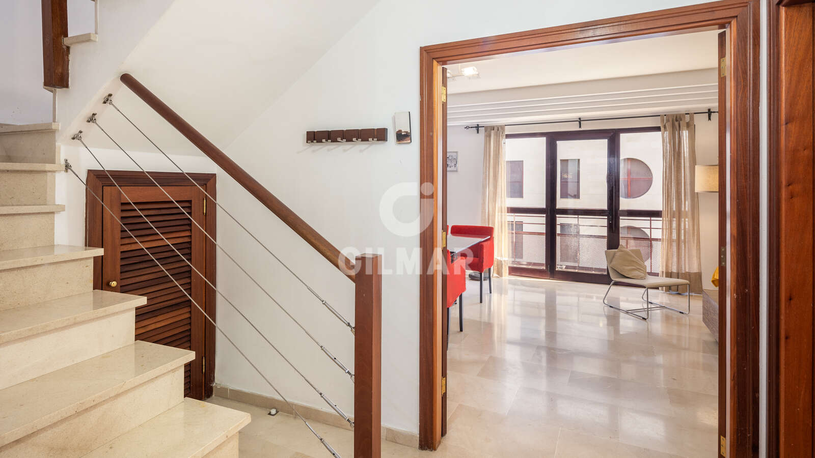 Property slider Gilmar