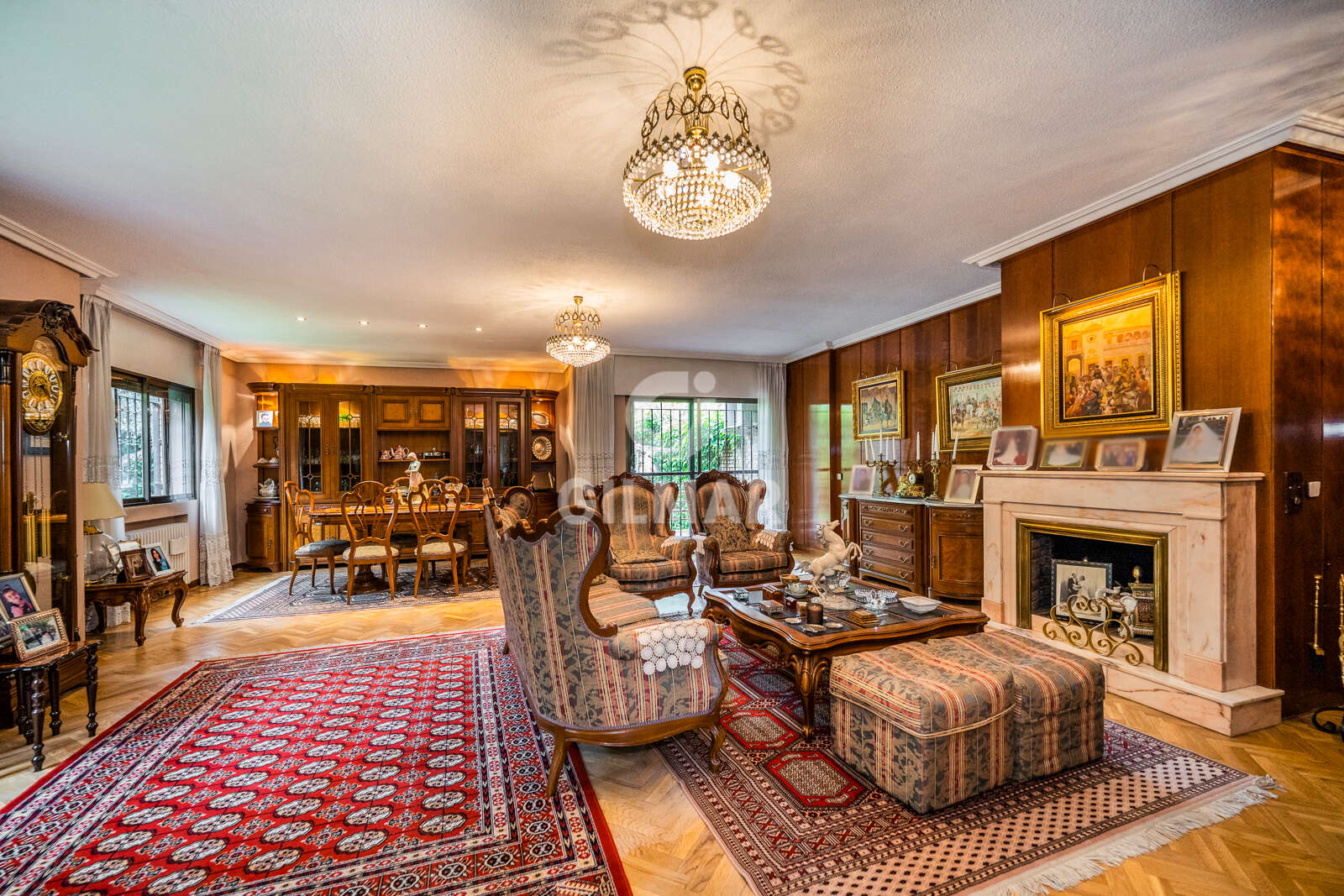 Property slider Gilmar
