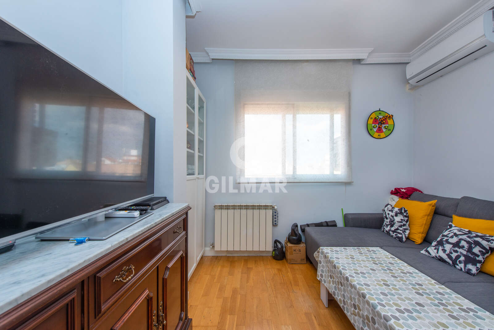 Property slider Gilmar