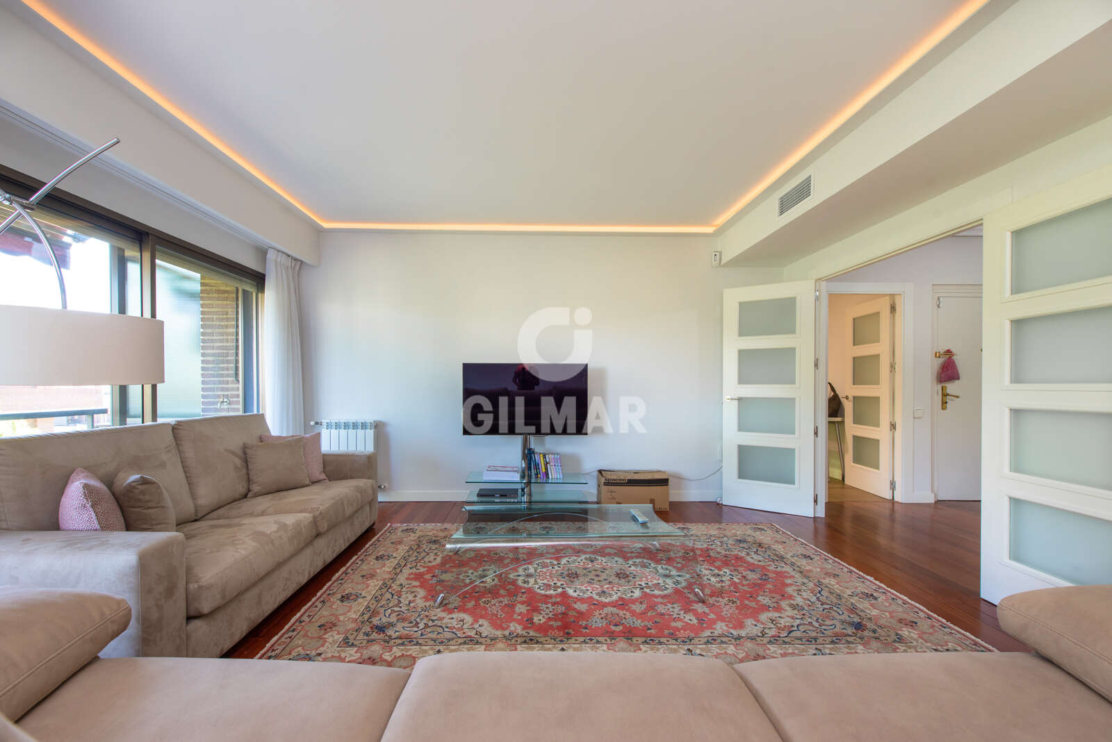 Property slider Gilmar