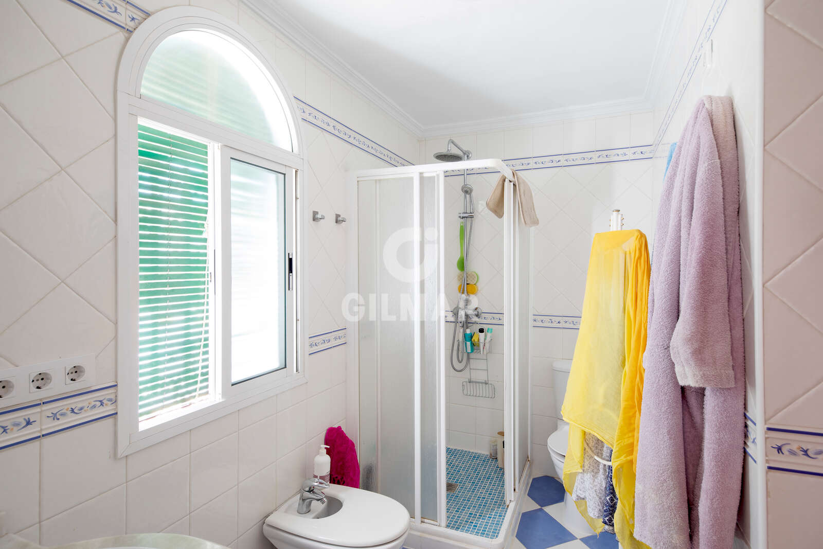 Property slider Gilmar