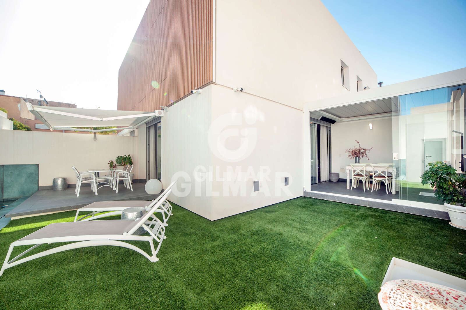 Property slider Gilmar