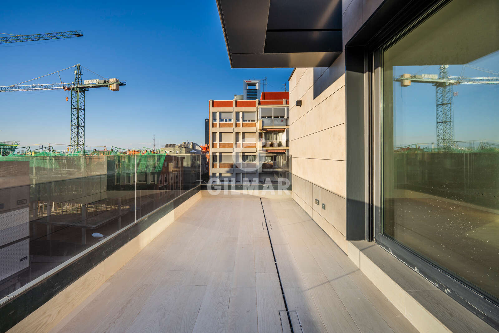 Property slider Gilmar