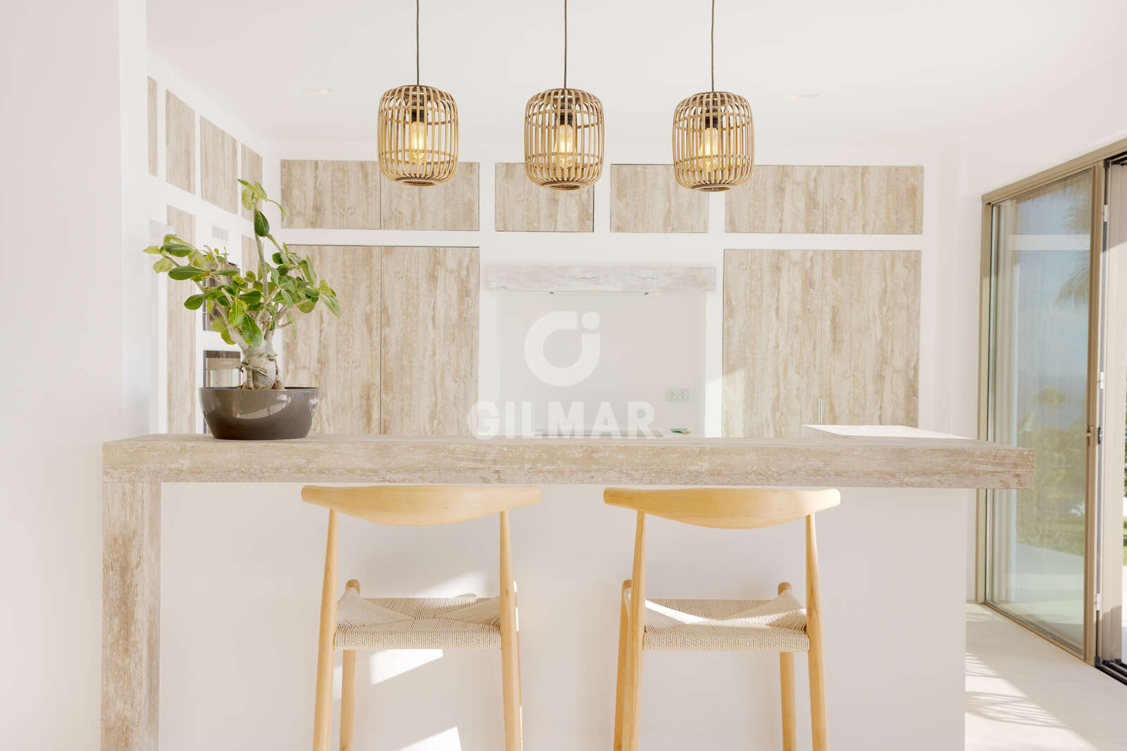 Property slider Gilmar