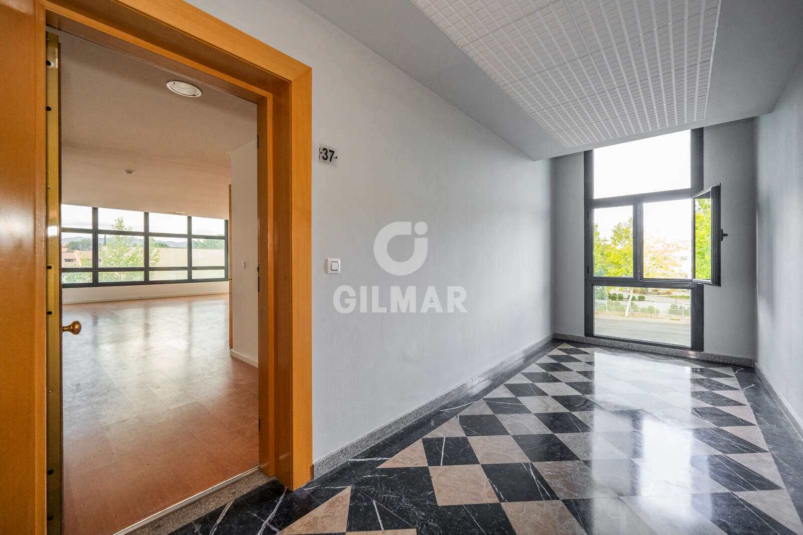 Property slider Gilmar