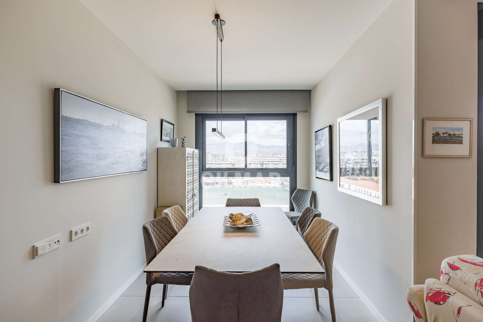 Property slider Gilmar