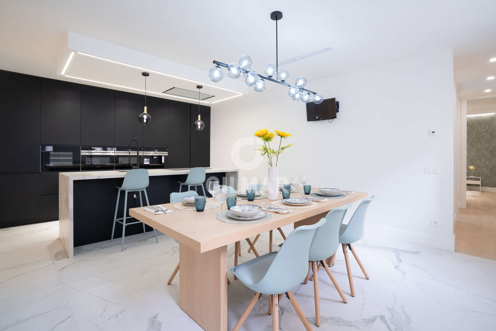 Property slider Gilmar