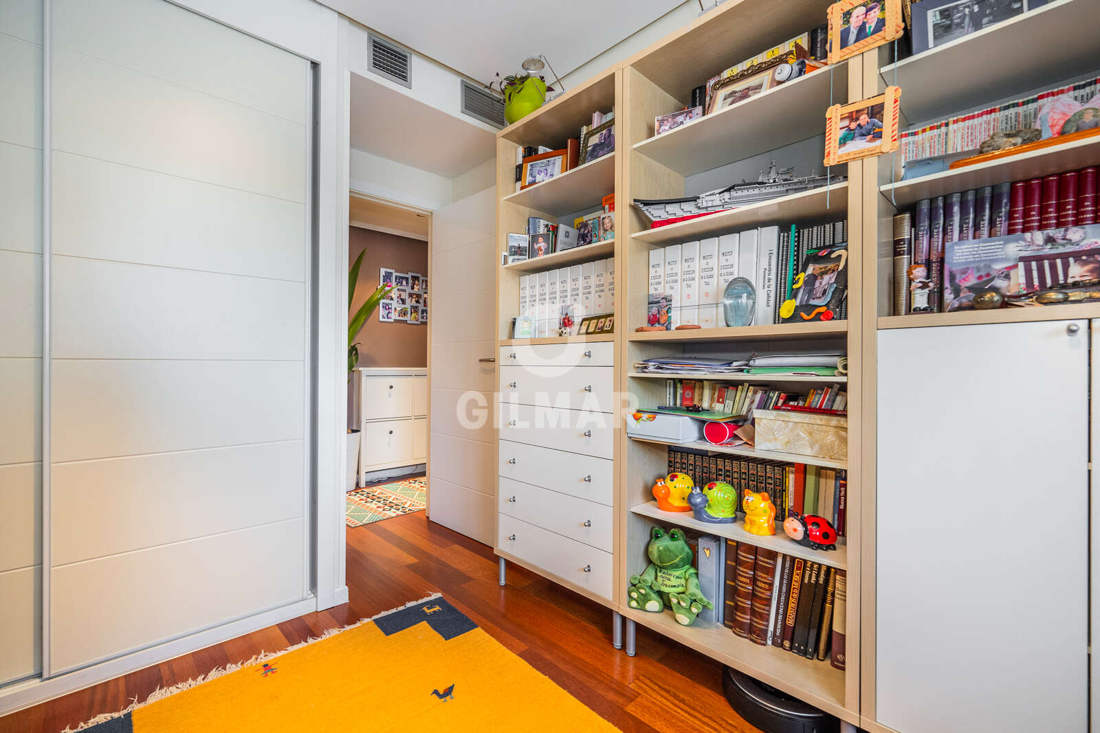 Property slider Gilmar