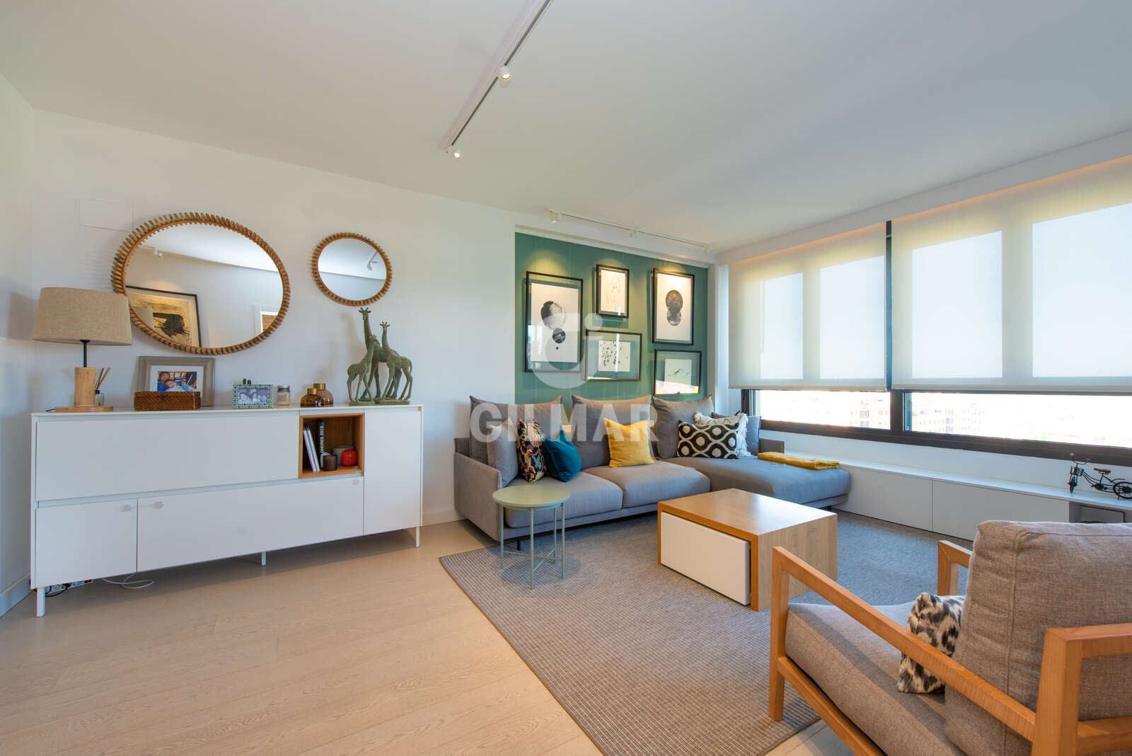 Property slider Gilmar