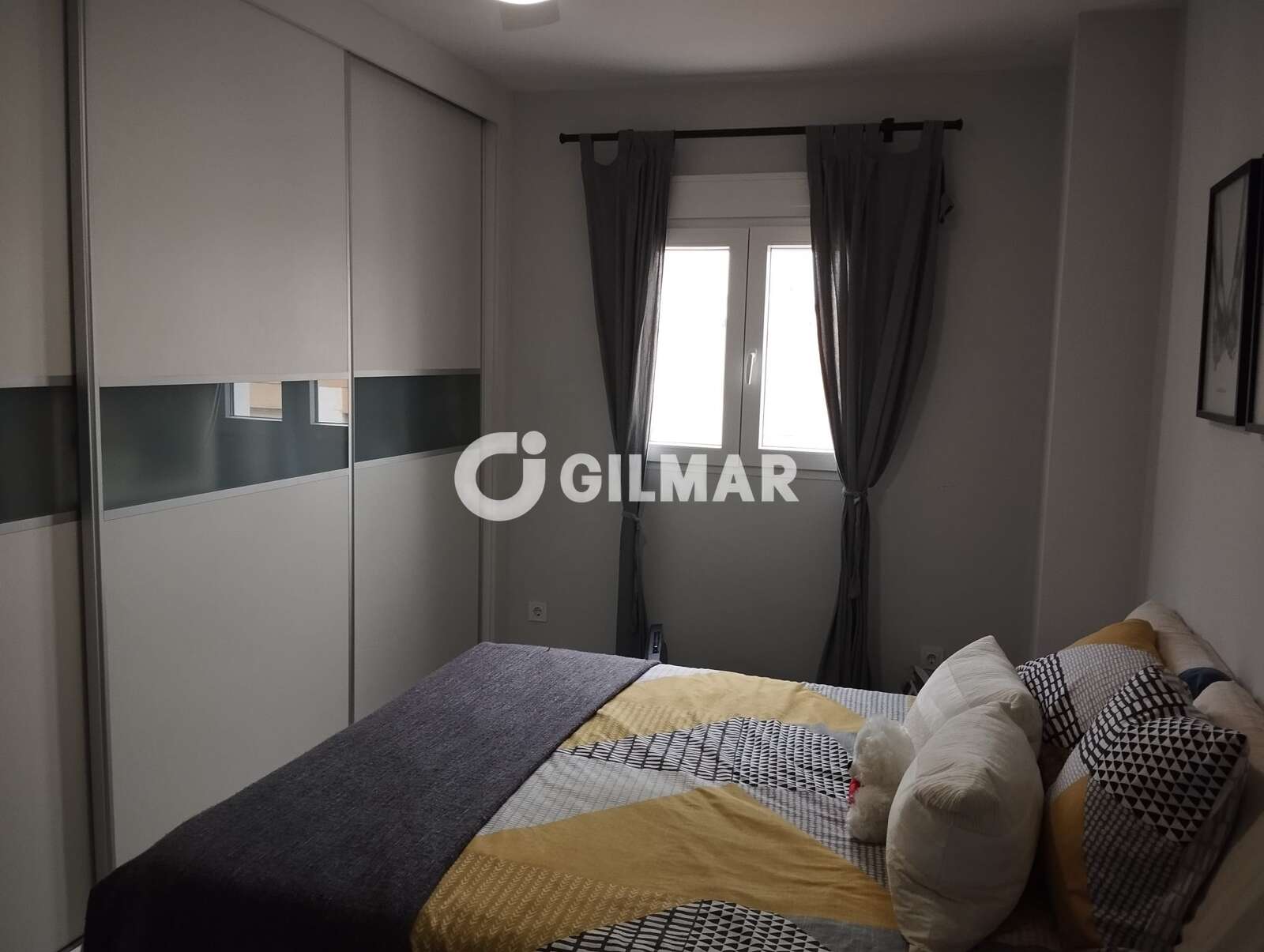 Property slider Gilmar