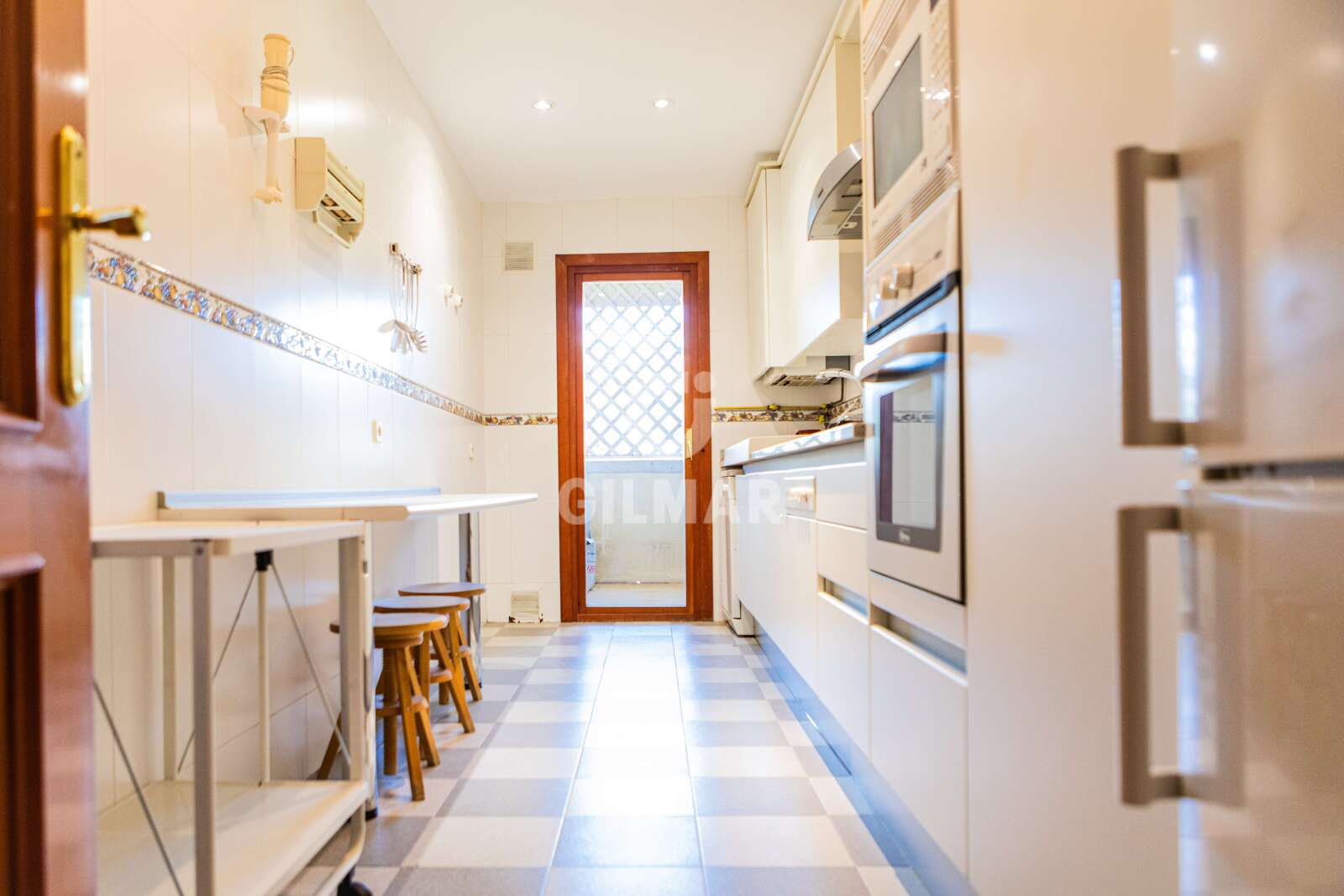 Property slider Gilmar